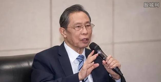 今年倡导就地过年可能性小,准备回家的人要加强疫苗接种