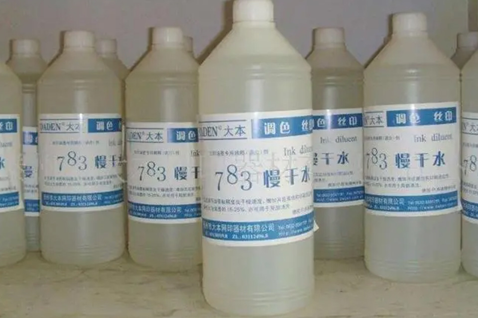 干油漆用什么办法可以快速除掉 干油漆是什么垃圾