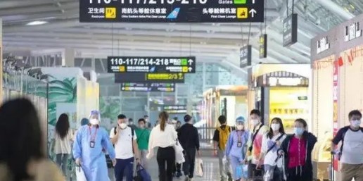 机舱全是人,仿佛回到3年前!