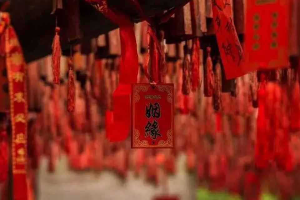 姻缘迟迟不来的原因 姻缘是注定的还是靠争取的