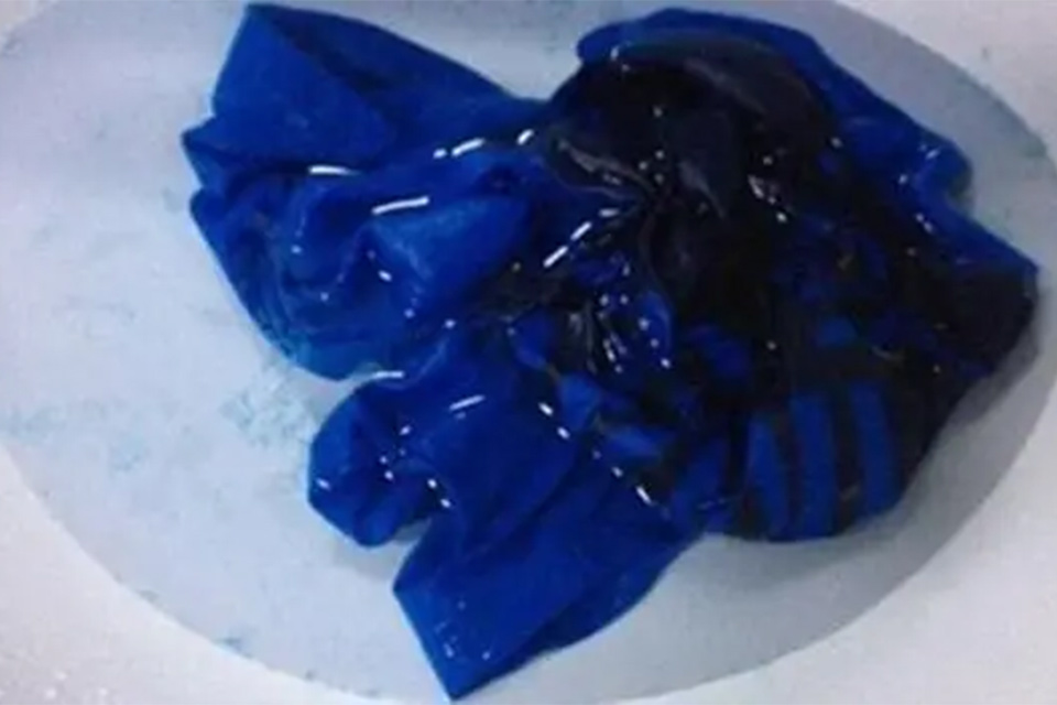 掉毛的衣服怎么样处理最好 掉毛严重的毛衣还能要吗
