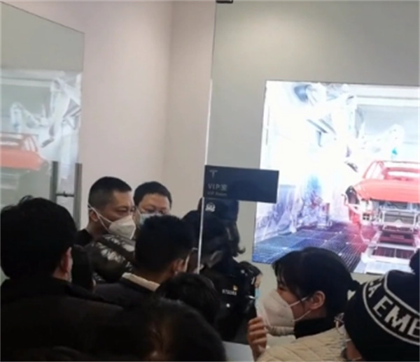 特斯拉降价