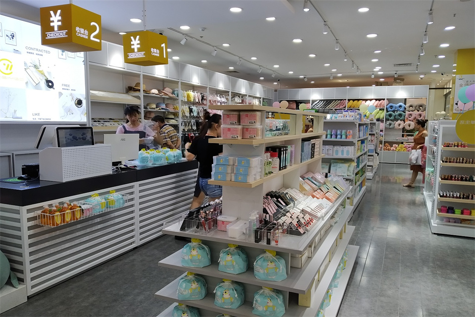 开精品店从哪里拿货 新手开店如何找货源