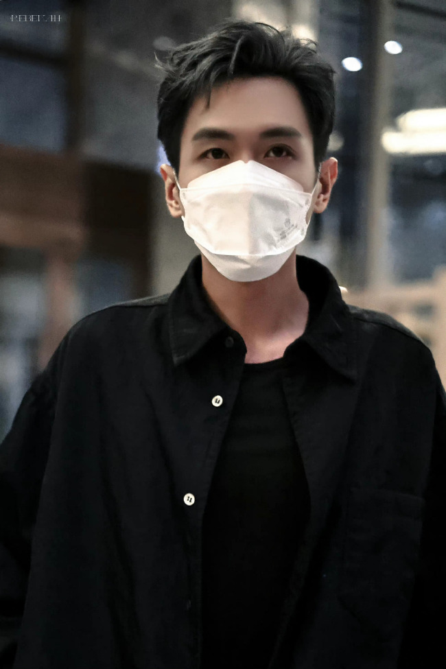 很酷！张若昀大侦探8银发造型