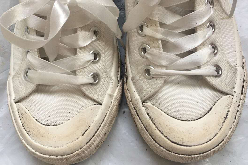 白色鞋边变黄了怎么洗白啊 白鞋洗完变黄怎么办