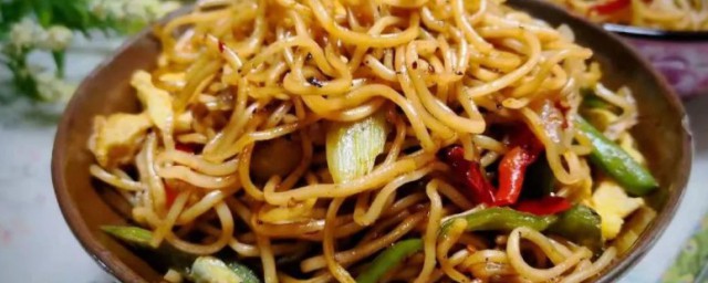 孜然炒细面怎么做好吃 孜然炒细面如何做好吃