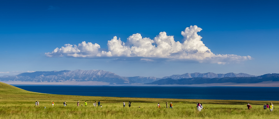 中国十大7月份国内最佳旅游地，五台山上榜，第一是一条公路