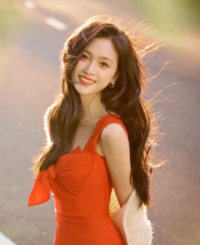 程潇孟美岐吴宣仪不续约宇宙少女 工作重心在内娱